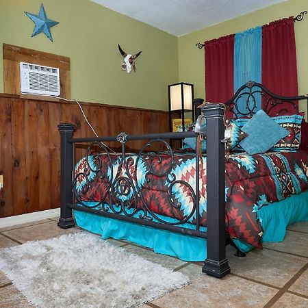 Room In Bb - Pleasant Days Bb Southwest Cottage 霍莫萨萨 外观 照片